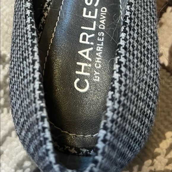 Charles David heels, size 7.5 - Picture 3 of 3